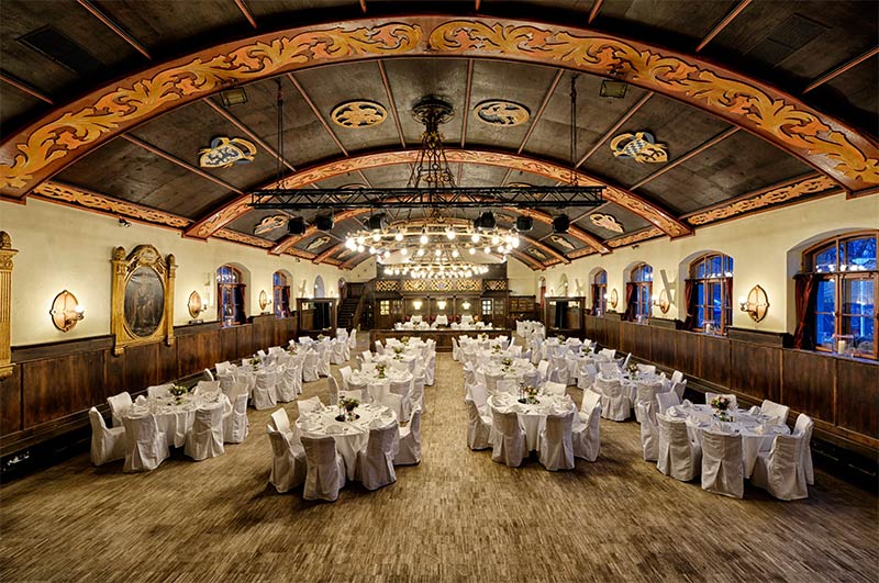Augustiner-Keller banqueting hall